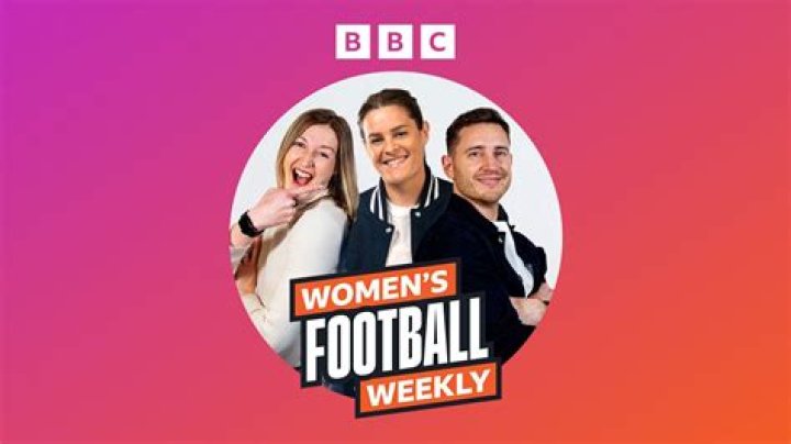 UTD Podcast Mickey Thomas on transfer and debut for Man United