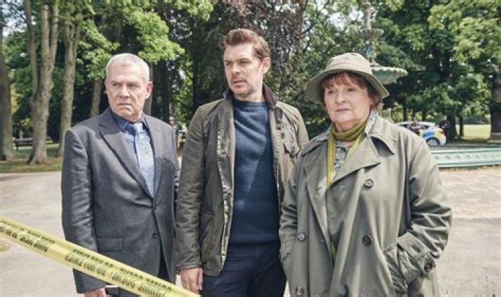 Vera star shares filming update on set as fan favourite makes an