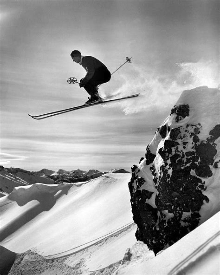 Vintage Ski Photos, Ski Vintage, Vintage Ski Posters, Vintage Sled