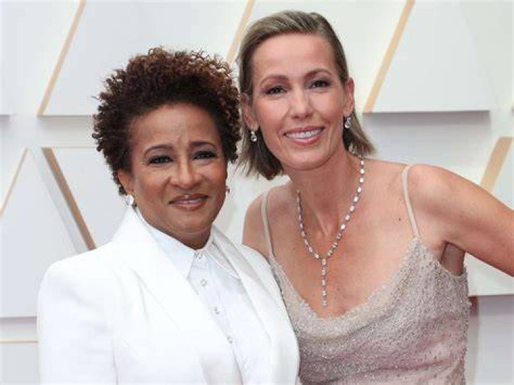 Wanda Sykes and Alex Sykes' Relationship Timeline