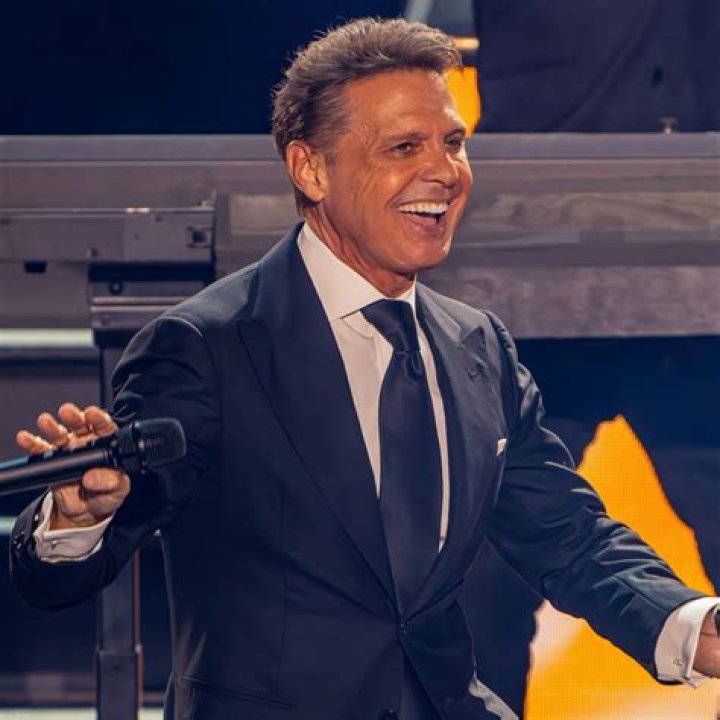 What Happened To Luis Miguel’s Mom? Did His Dad Murder Her?