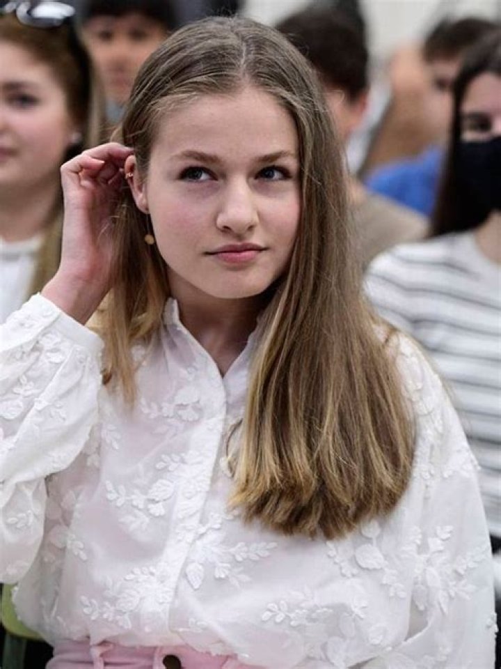 What Happened To Princess Leonor? Who Is Her Boyfriend?