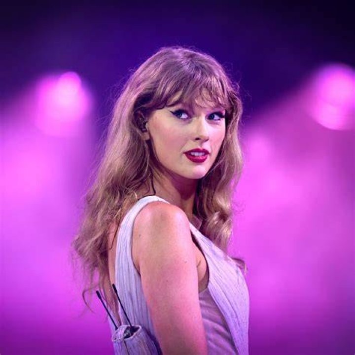 What Is Taylor Swift'S Favorite Color WHATSB