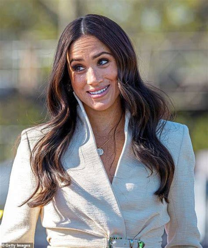 What will the Sussexes make of our Omid Scobie revelations? DUK News