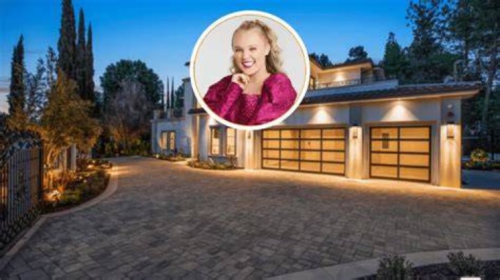 Where Does Jojo Siwa Live And How Big