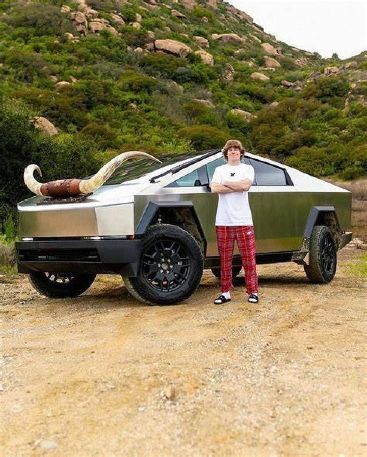 Where Is Danny Duncan From? Bio, Age & Net Worth