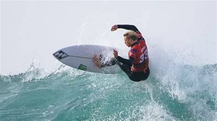 Who are Ethan Ewing's Parents? Meet Surfer Mother And Father, Family