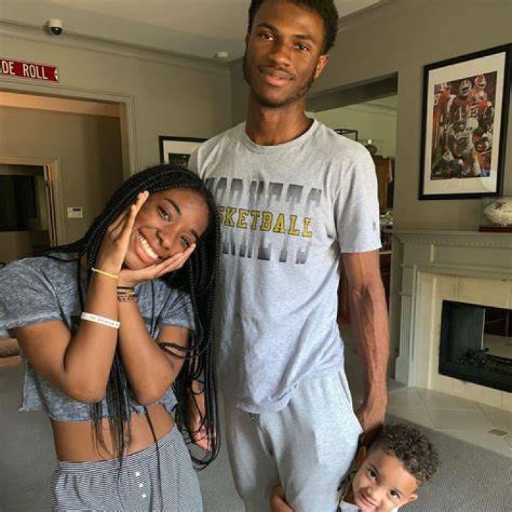 Who are Grayson Smiley’s parents?