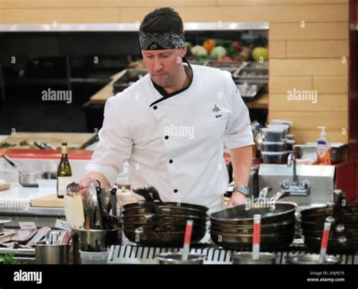 Who Is Alex Belew From “Hell’s Kitchen” Season 21?