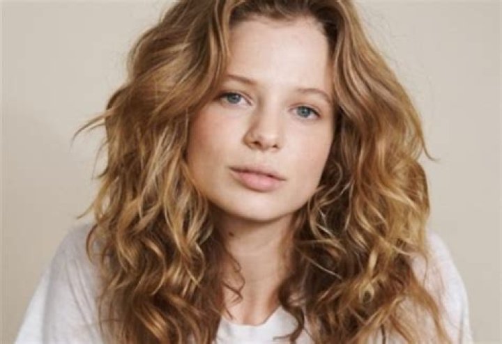 Who is Allison Lanier and How Old is She Today? TG Time
