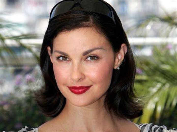 Who Is Ashley Judd's Father