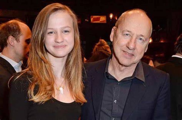 Who Is Issy Knopfler? Mark Knopfler Daughter