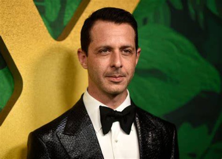 Who Is Jeremy Strong's Wife? PureWow