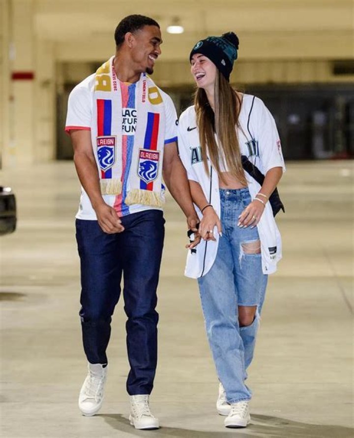 Who is Julio Macias&rsquo; wife? Everything to know about Shannon Schotter