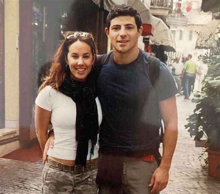 Who is Matt Gutman Wife? Bio, Net Worth 2024