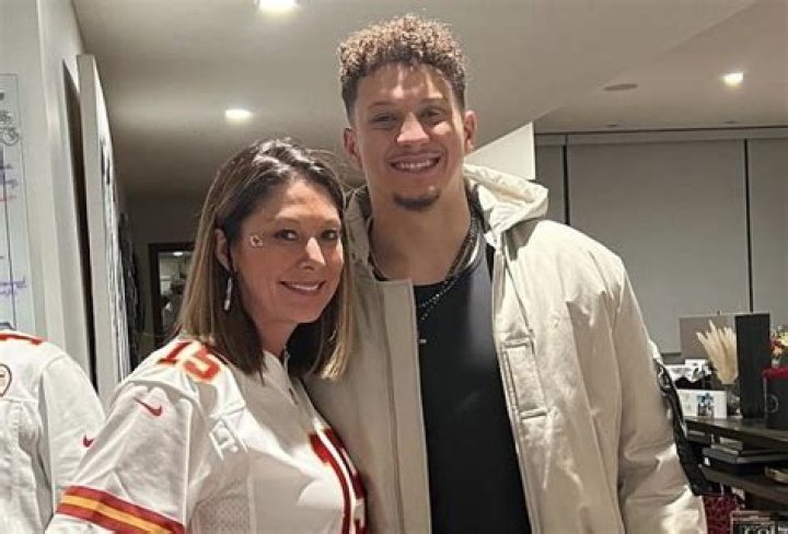 Who is Randi Martin, Patrick Mahomes' mother? Bio, net worth, husband