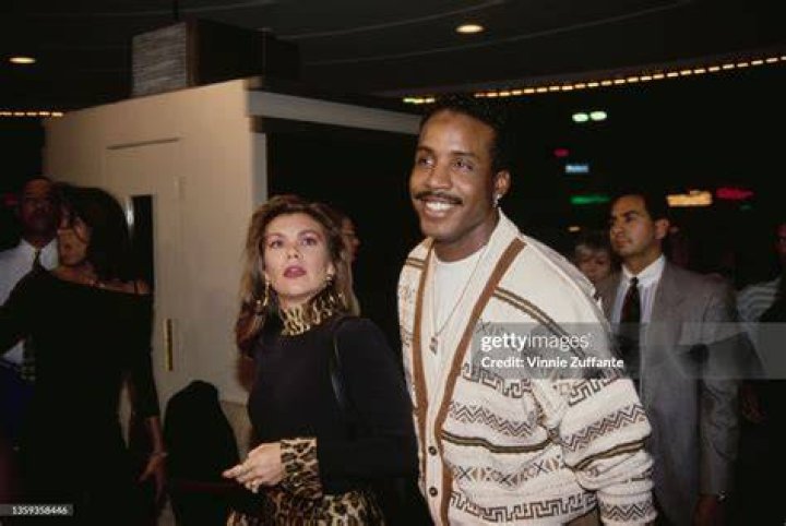 Who Is The Current Beloved: Barry Bonds' Wife?