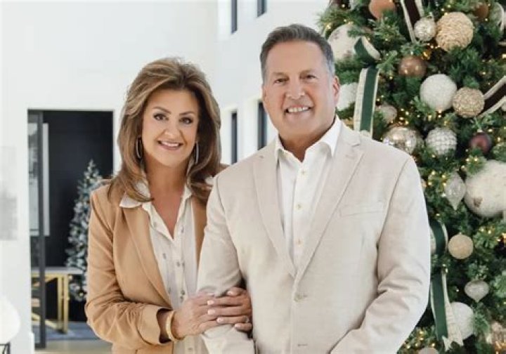 Who Is The Life Partner Of Dr. Doug Weiss? Meet His Wife
