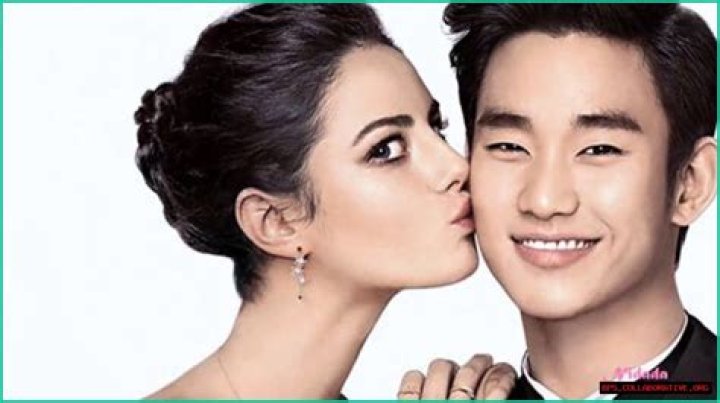 Who Is The Mysterious Girlfriend Of Kim Soo Hyun?