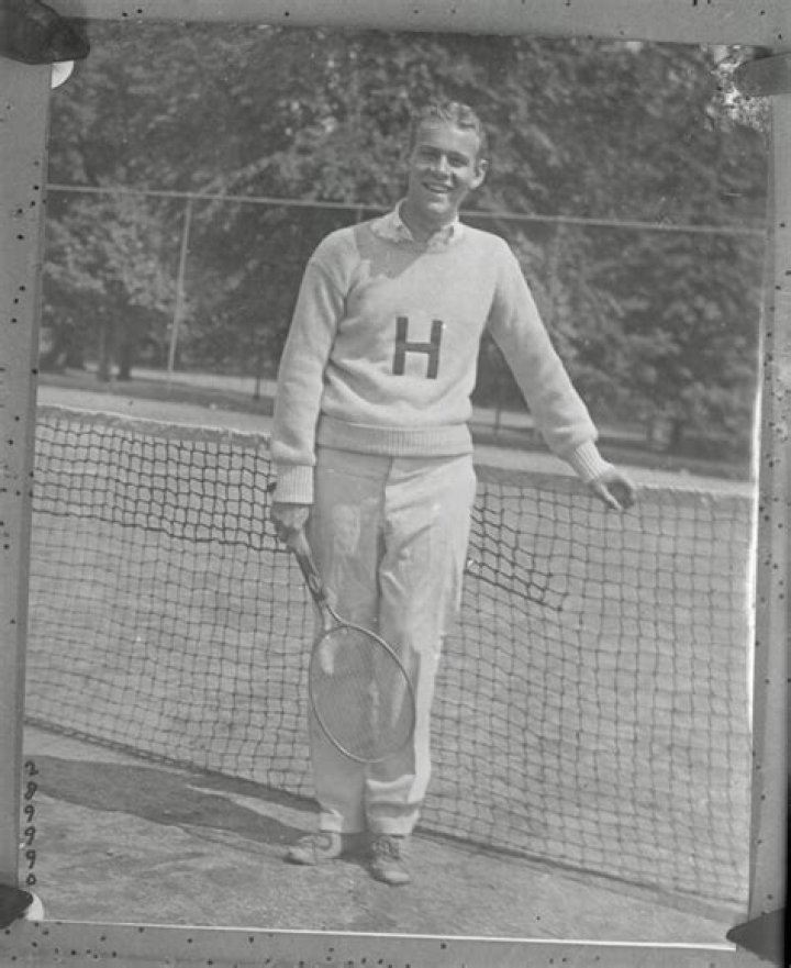 Who was J. Howard Marshall and what was his net worth? The US Sun