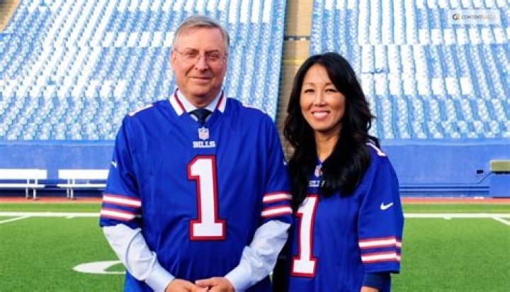 Who Was Kelly Bills Wife Emily Bills? Family And Kids