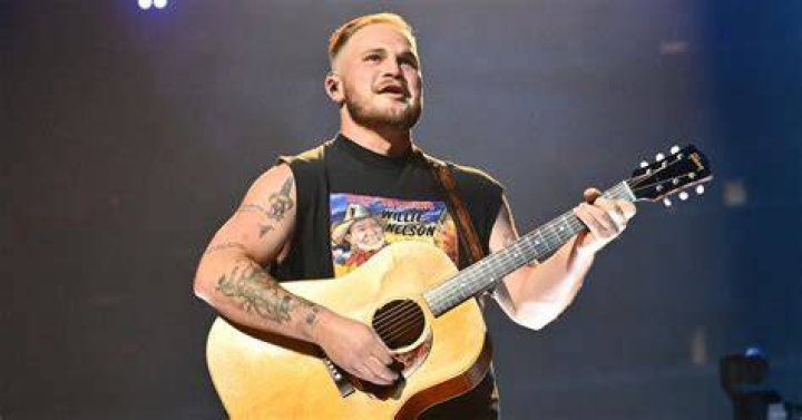 Why Did Zach Bryan Delete His Instagram &mdash; Again?