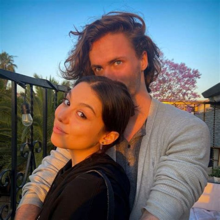 Why Kira Kosarin and boyfriend Max Chester Are a Power Couple?
