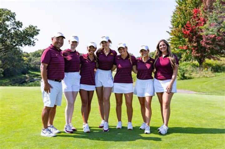 Women&rsquo;s Golf Team Looks to Repeat Championship Success Washington