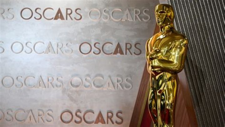 Young Hollywood Awards, Phillblog-gpt
