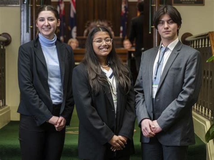 Young People, Gscthree