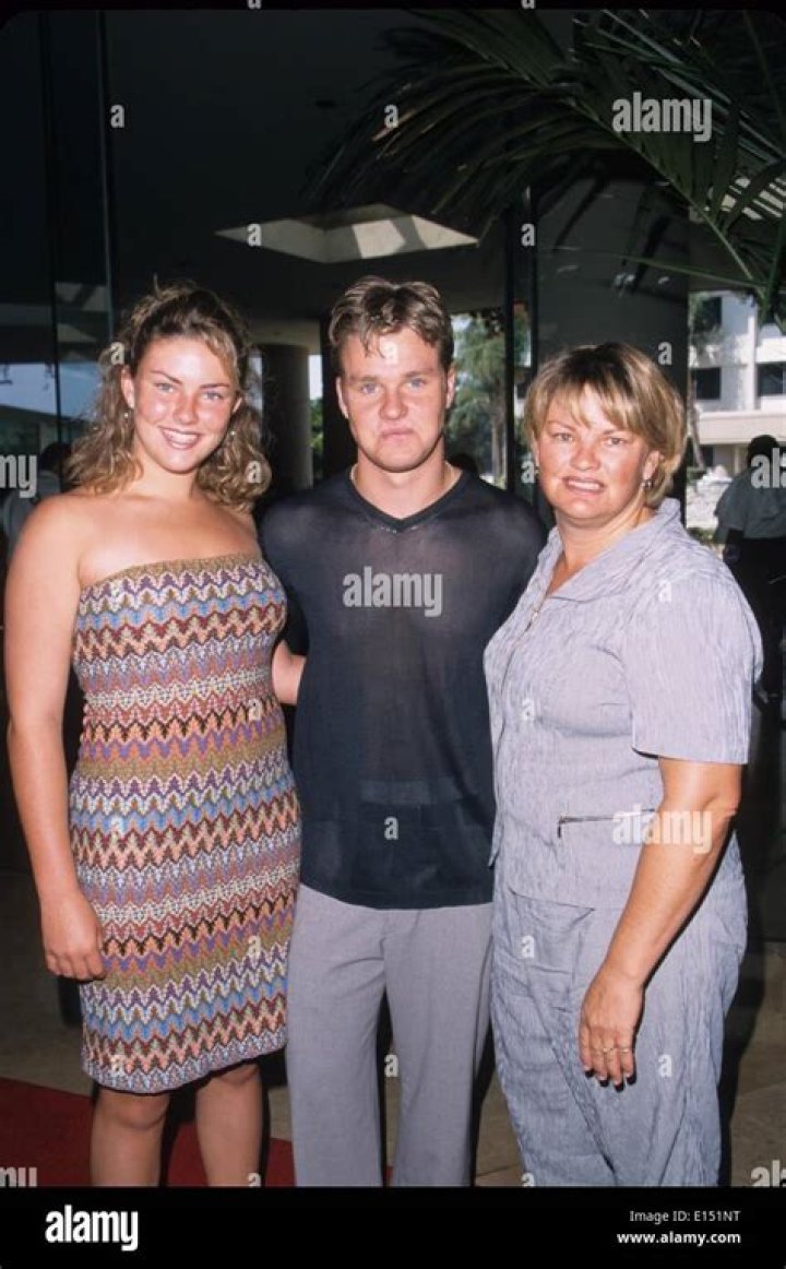 ZACHERY TY BRYAN mit Ciri Schwester und Mutter Jenny Bryan 2000.die