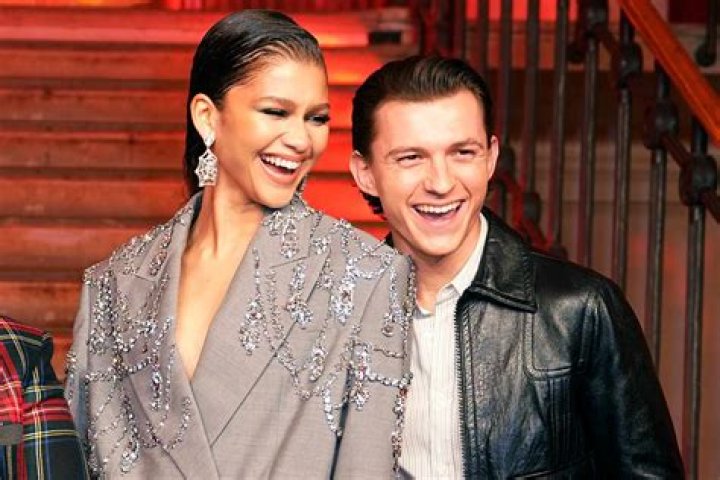 Zendaya Is Here to Teach You the Difference Between Hair Extensions