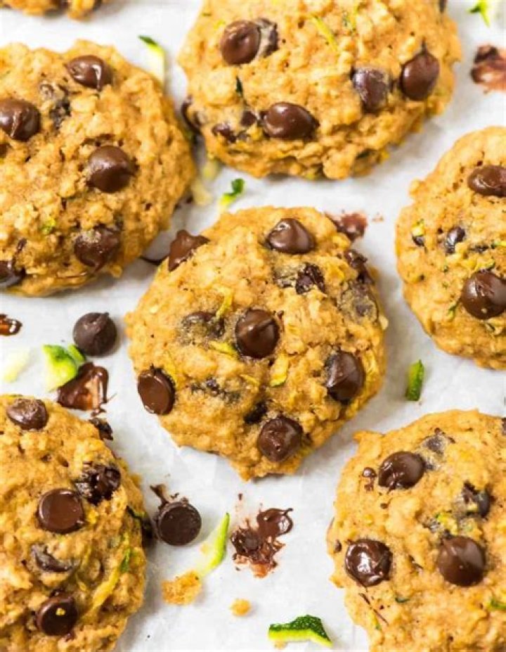 Zucchini Oatmeal Chocolate Chip Cookies Recipe From Daphne Oz Rachael